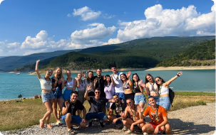 Камповање поред језера